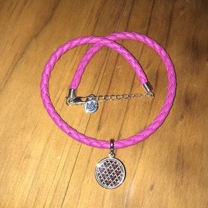 💚3 for 10💚 Vera Bradley Choker